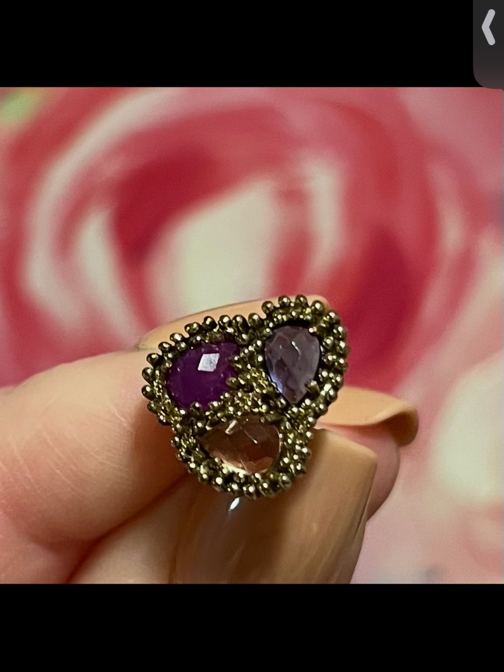 Kendra Scott studs - Picture 2 of 5